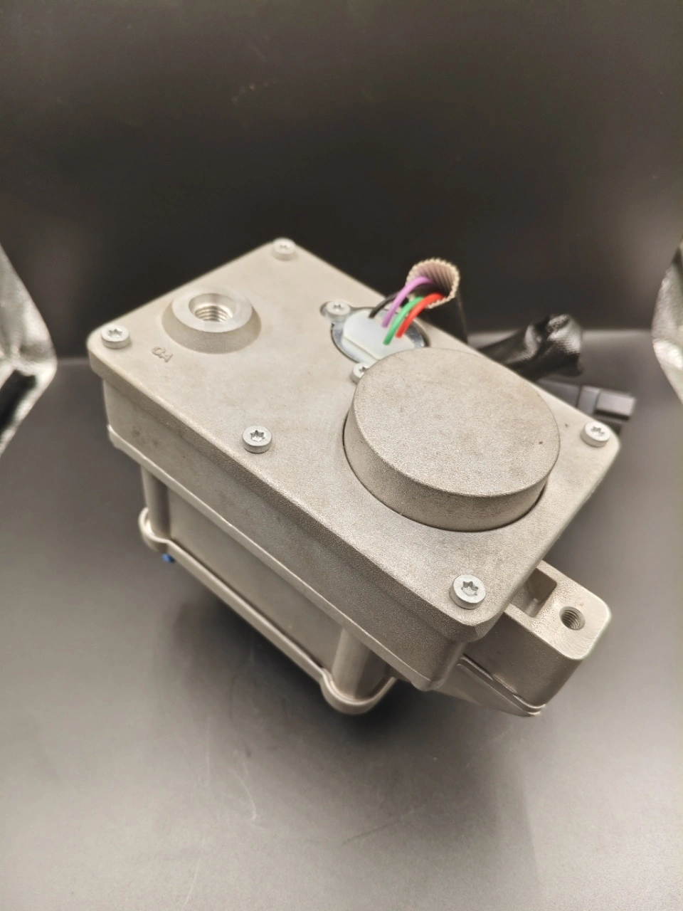 johndeere-actuator-3